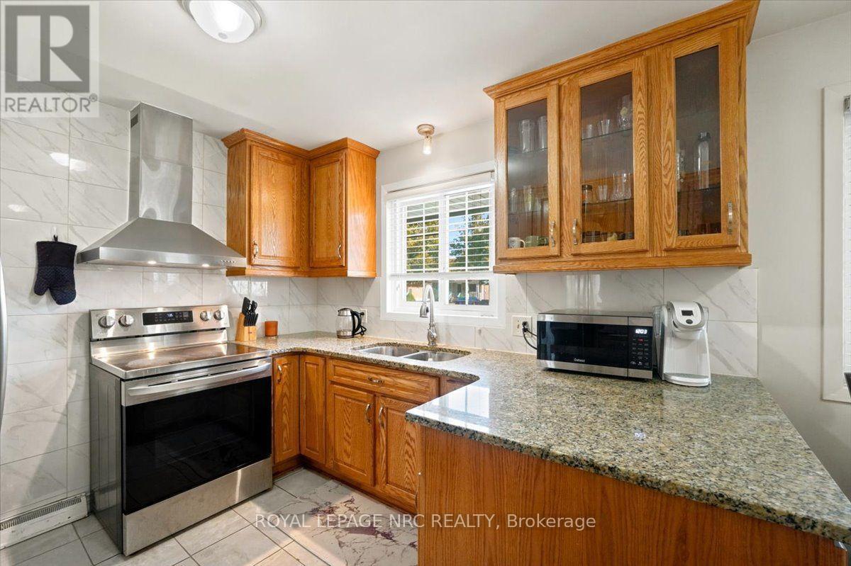 51 HIGHCOURT CRESCENT, St. Catharines (Vine/Linwell) — photo 9