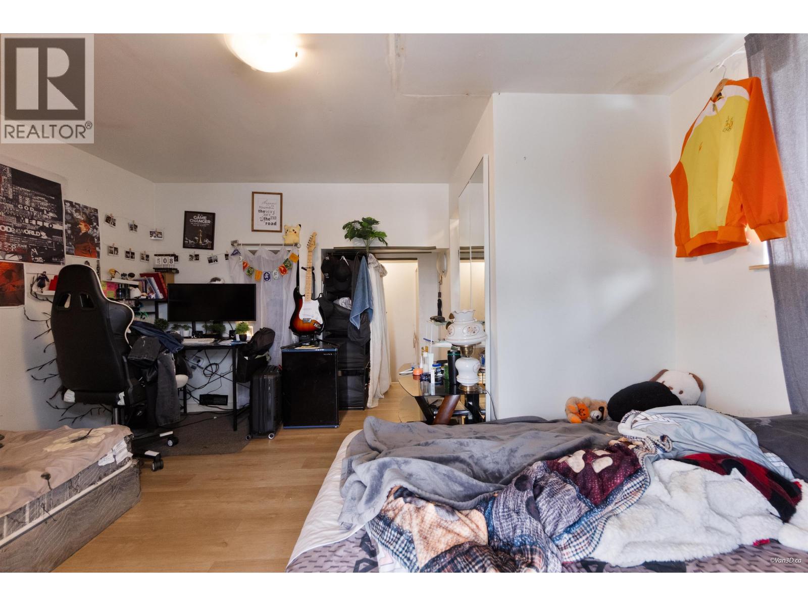 6187 Arlington Street, Vancouver — photo 15