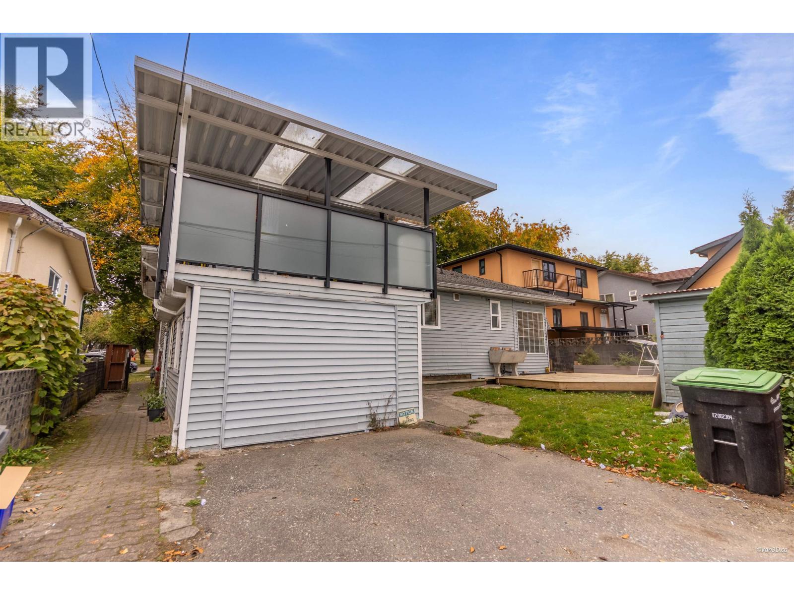 6187 Arlington Street, Vancouver — photo 37