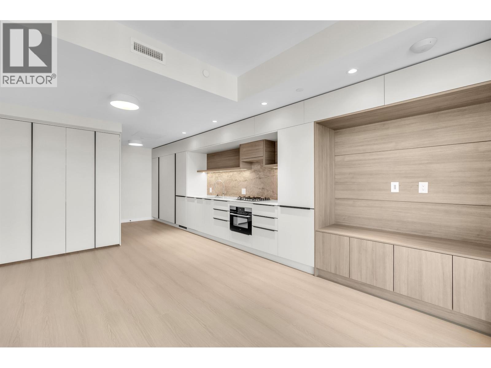 1 Bed, 1 Bath House for Rent in Coquitlam – 3505 612 ELMWOOD STREET, Coquitlam – MLS# R3179646 - Image 7