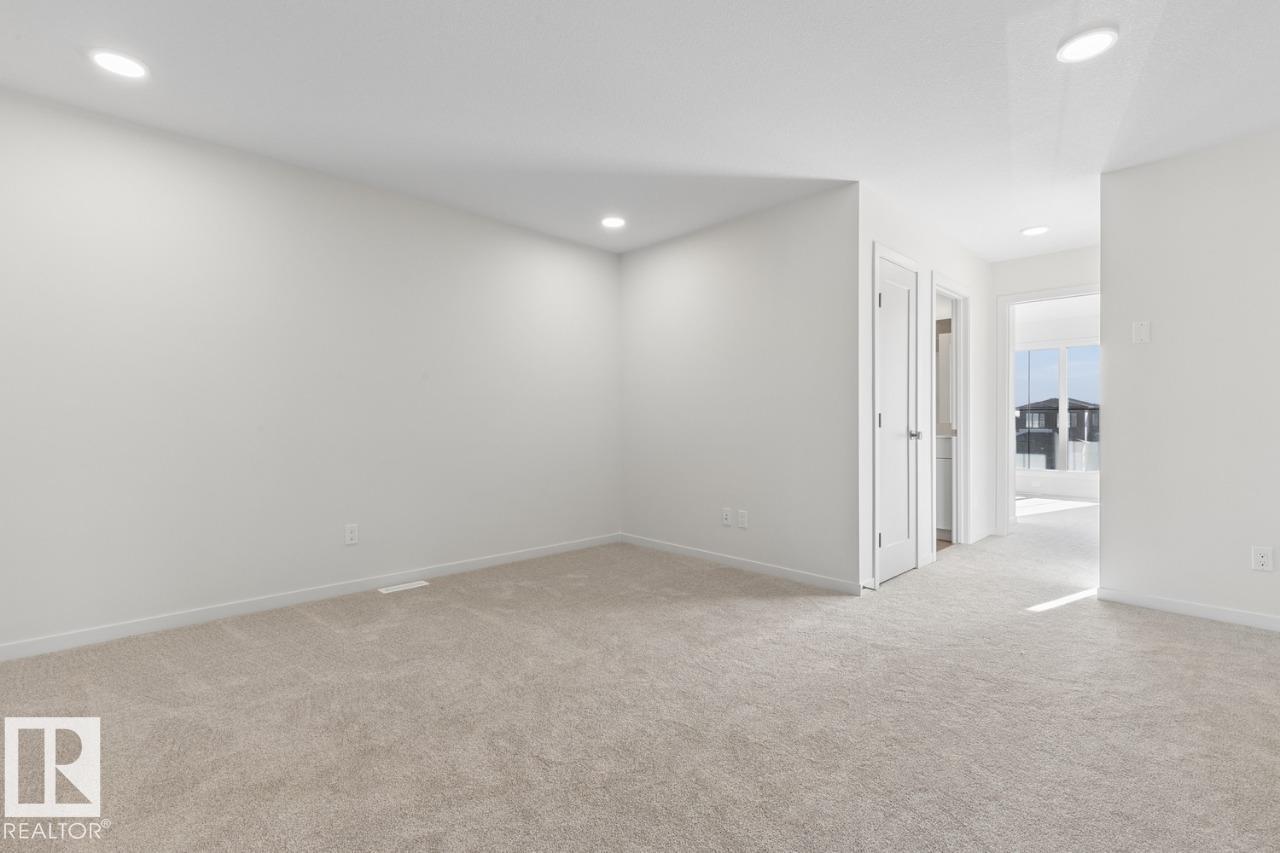 Property photograph 18 for MLS E4509986