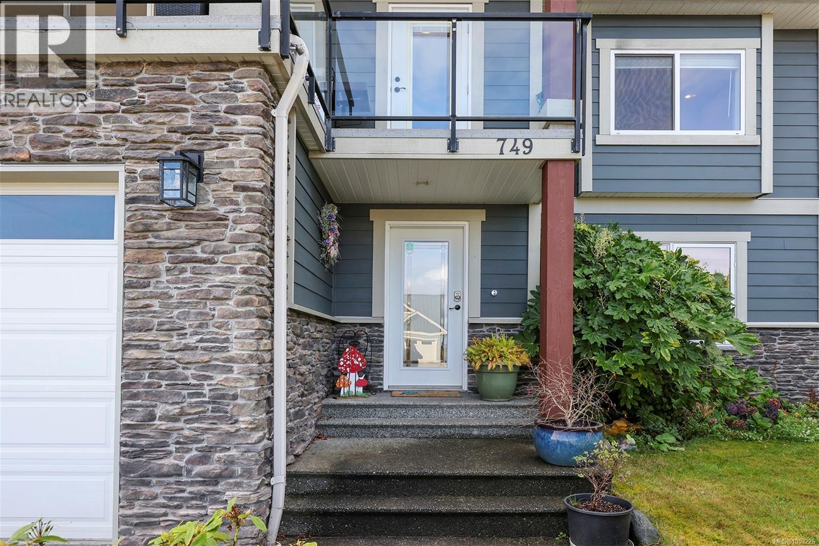 749 Timberline Dr, Campbell River