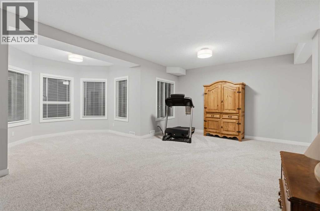 211 Douglasview Road SE, Calgary — photo 22