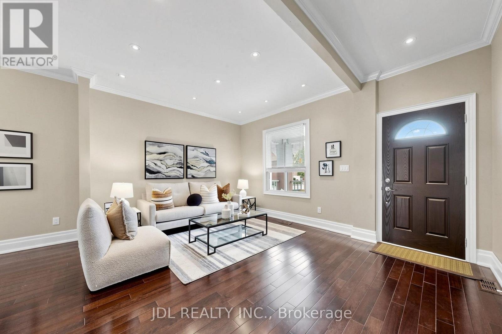 831 PAPE AVENUE - 4