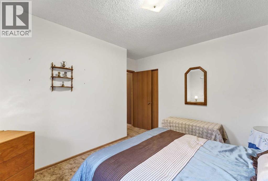 798 16 Street NE, Medicine Hat — photo 18