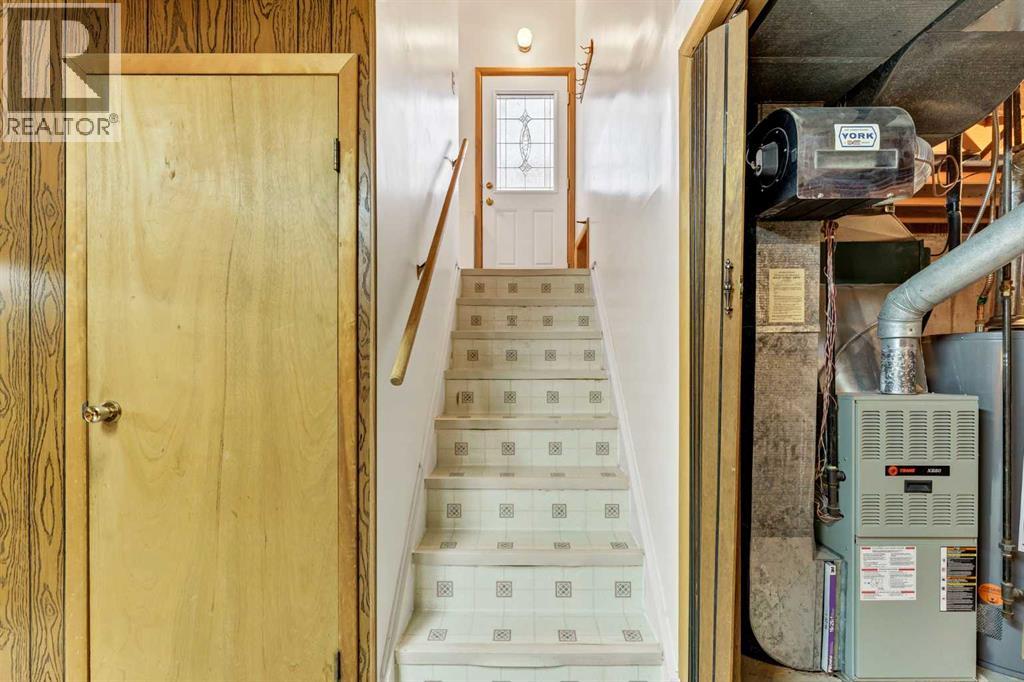 798 16 Street NE, Medicine Hat — photo 23