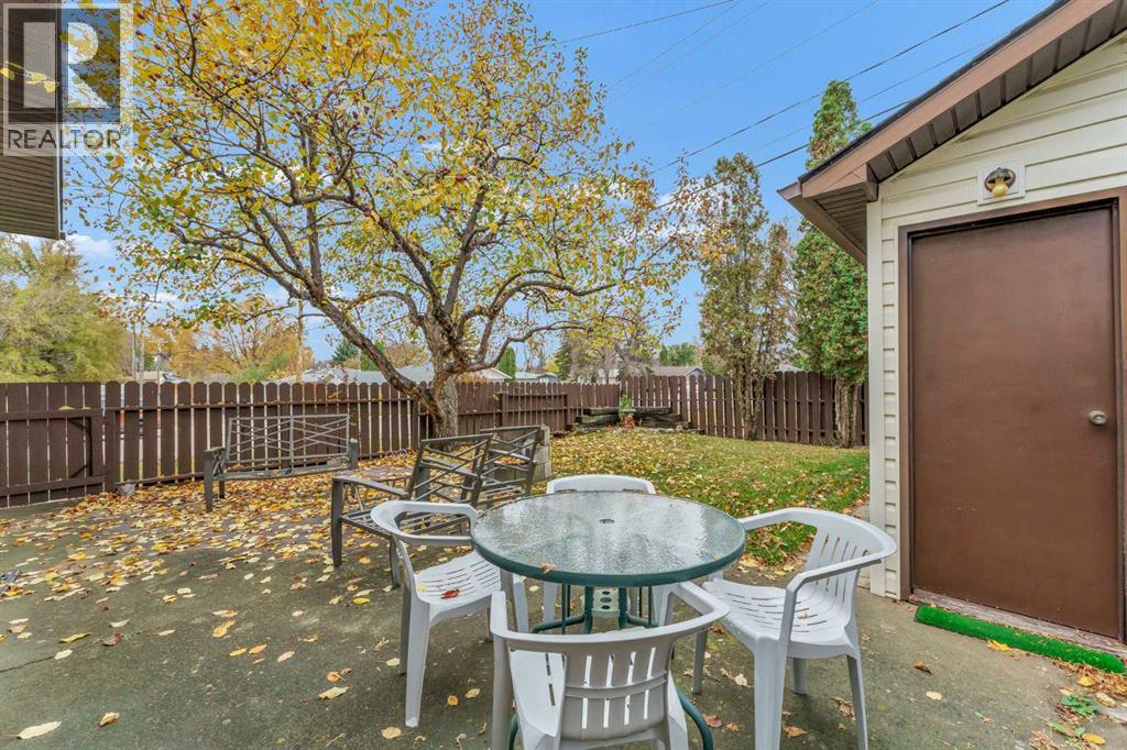 798 16 Street NE, Medicine Hat — photo 35