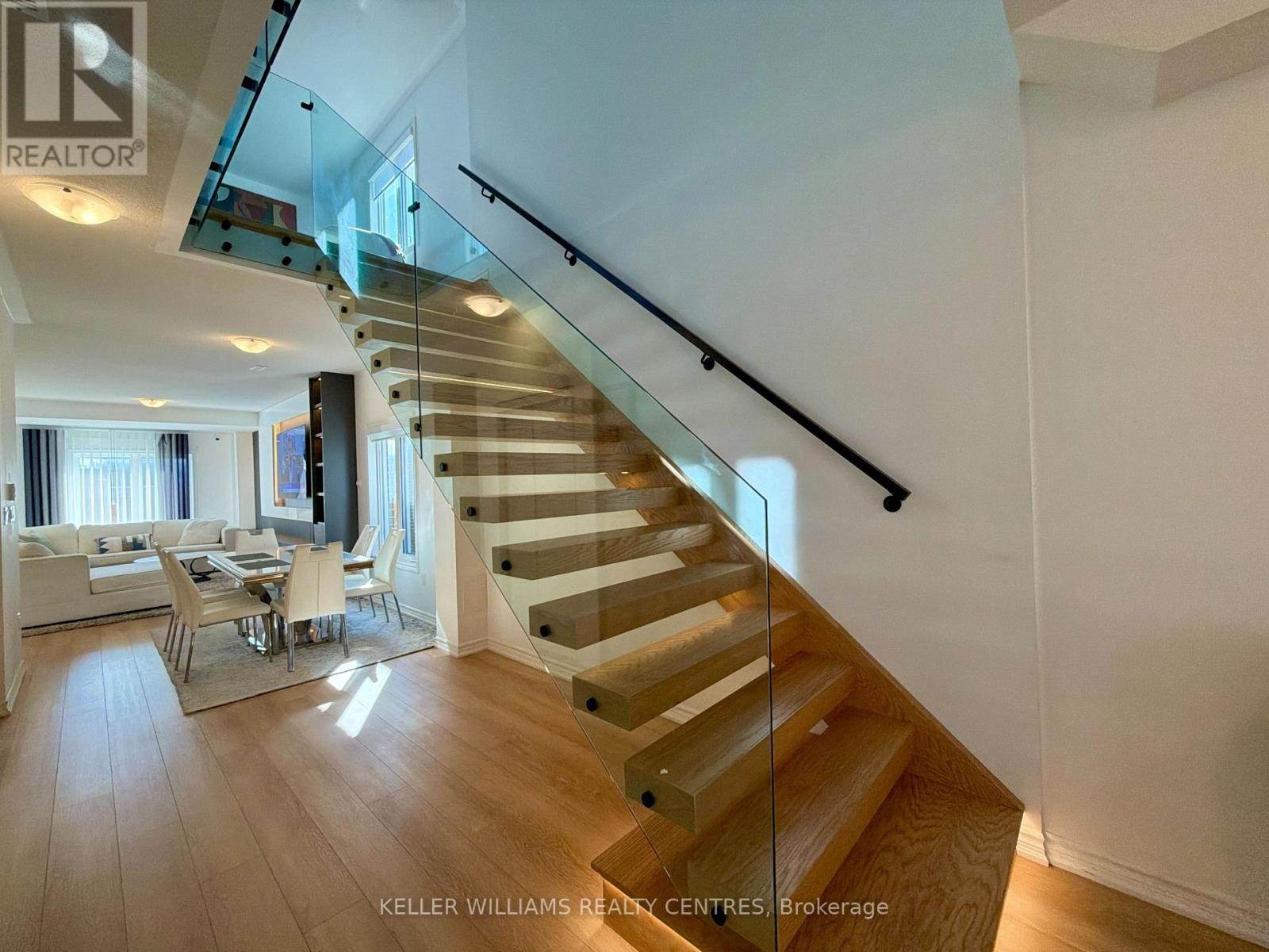 41 Wheatfield Road, Barrie photo 7
