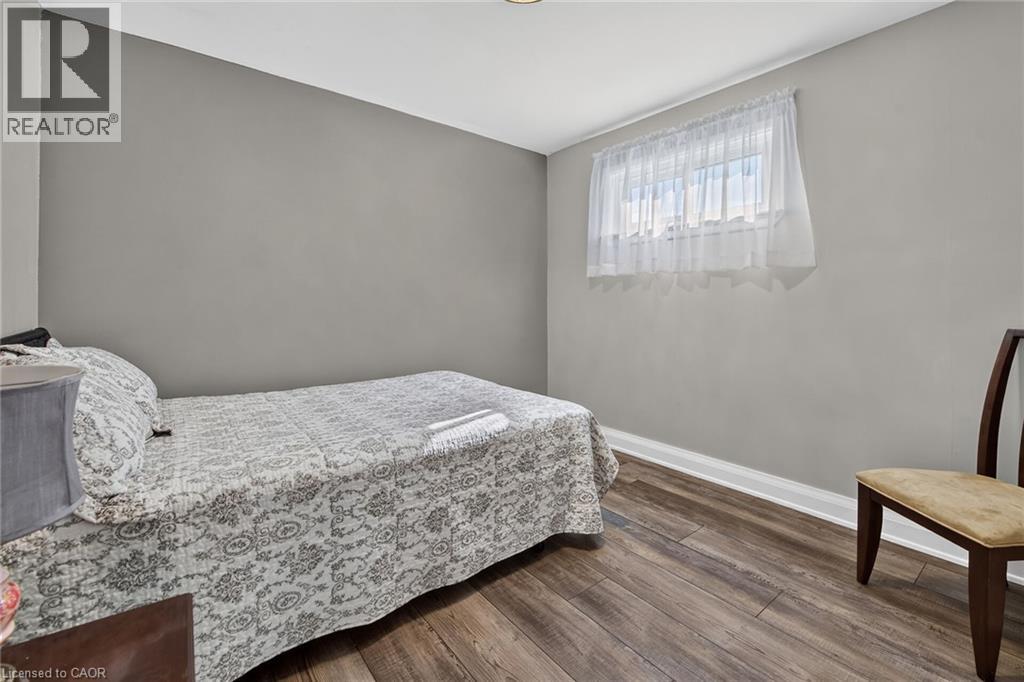 415 JOHN Street - 25