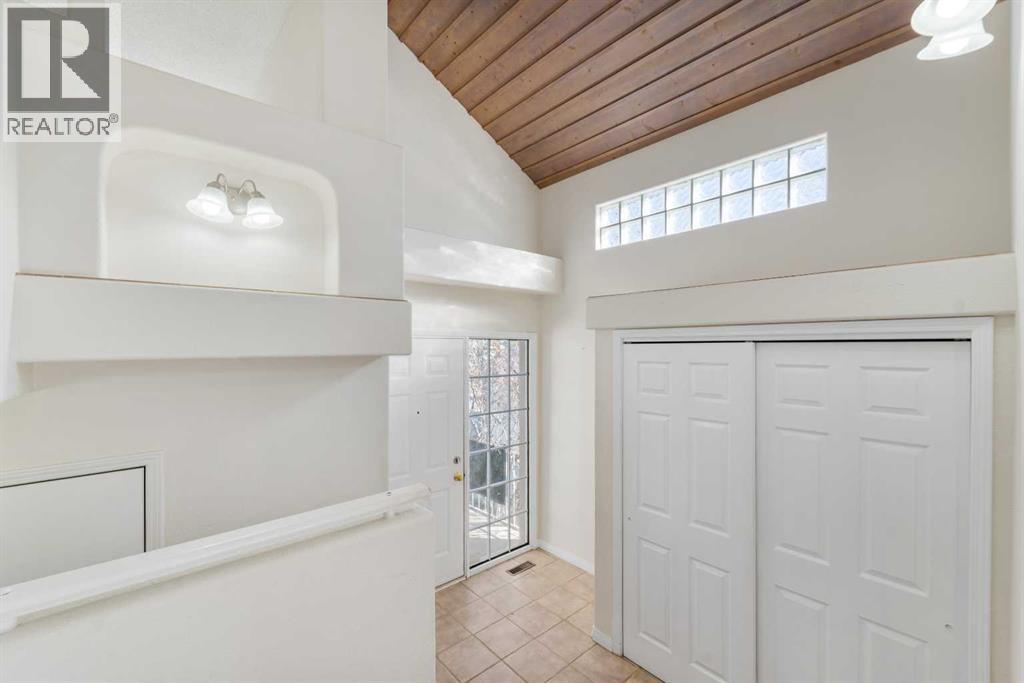 91 Millbank Hill SW, Calgary — photo 4