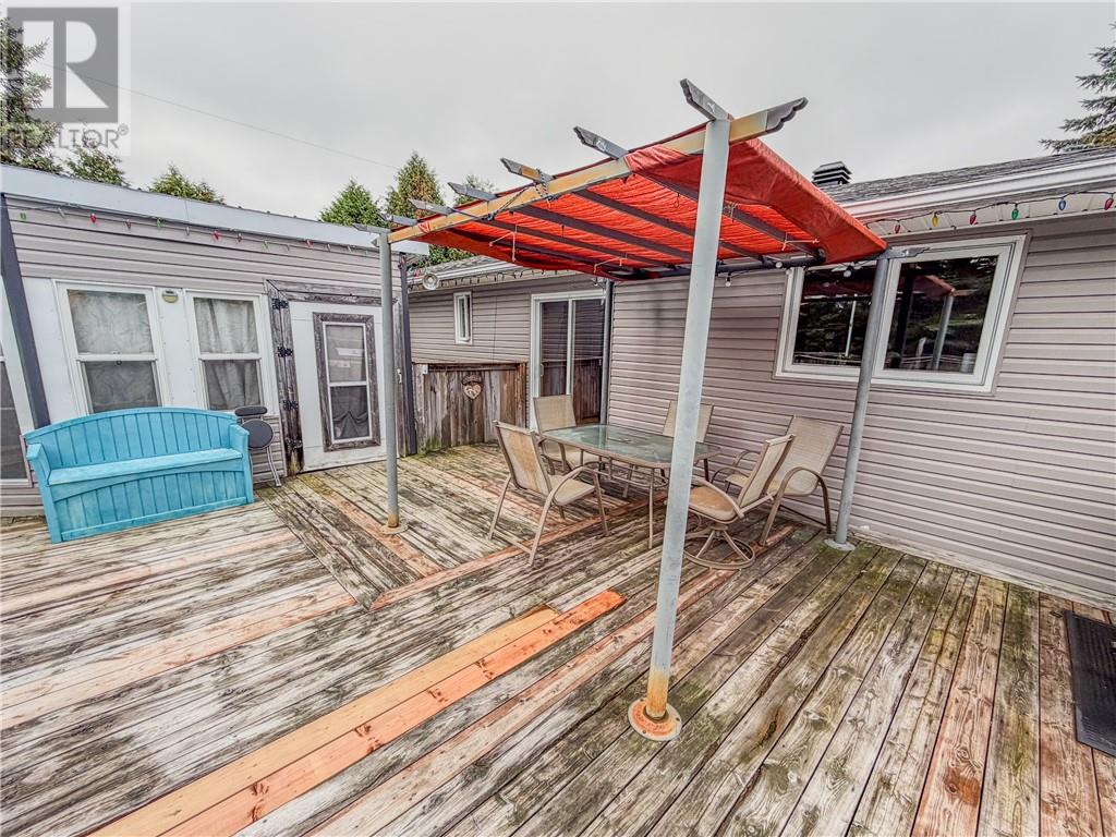 3 Cyr Street - 22