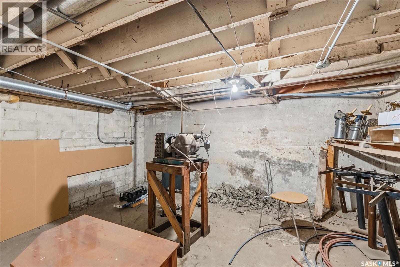 1954 Hamilton STREET, Regina — photo 21