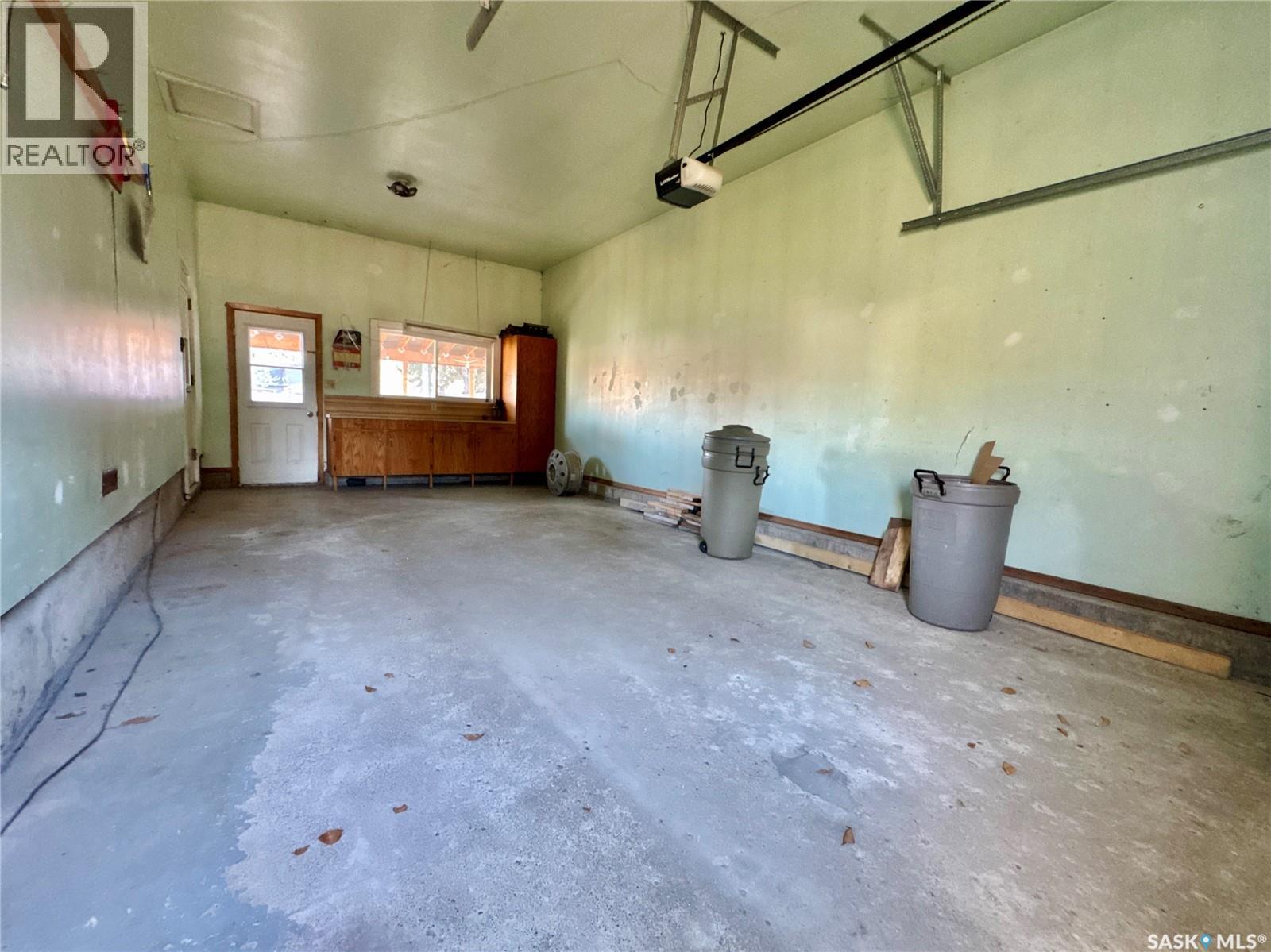 310 Third STREET, Bredenbury — photo 32