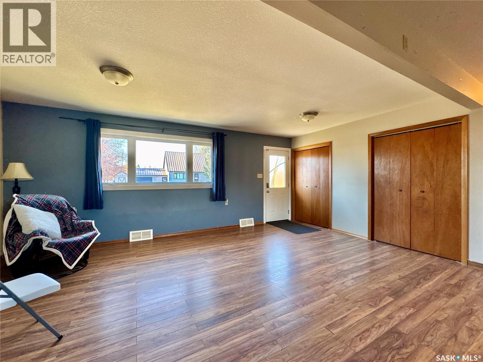 310 Third STREET, Bredenbury — photo 4