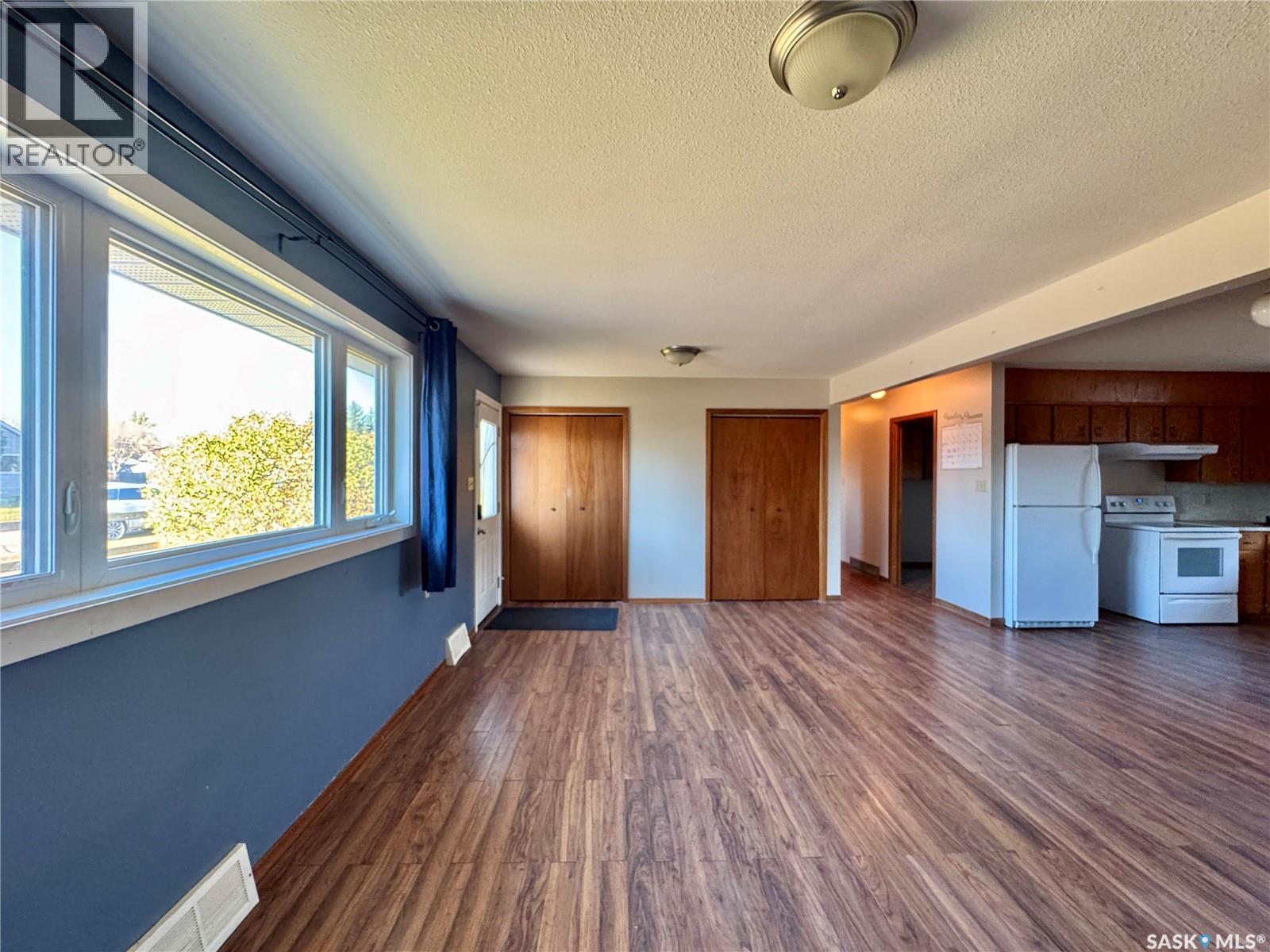 310 Third STREET, Bredenbury — photo 5