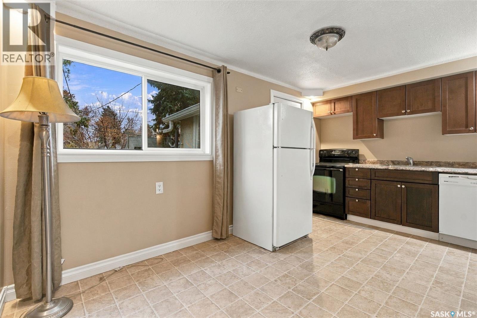 2069 MONTREAL STREET, Regina — photo 11