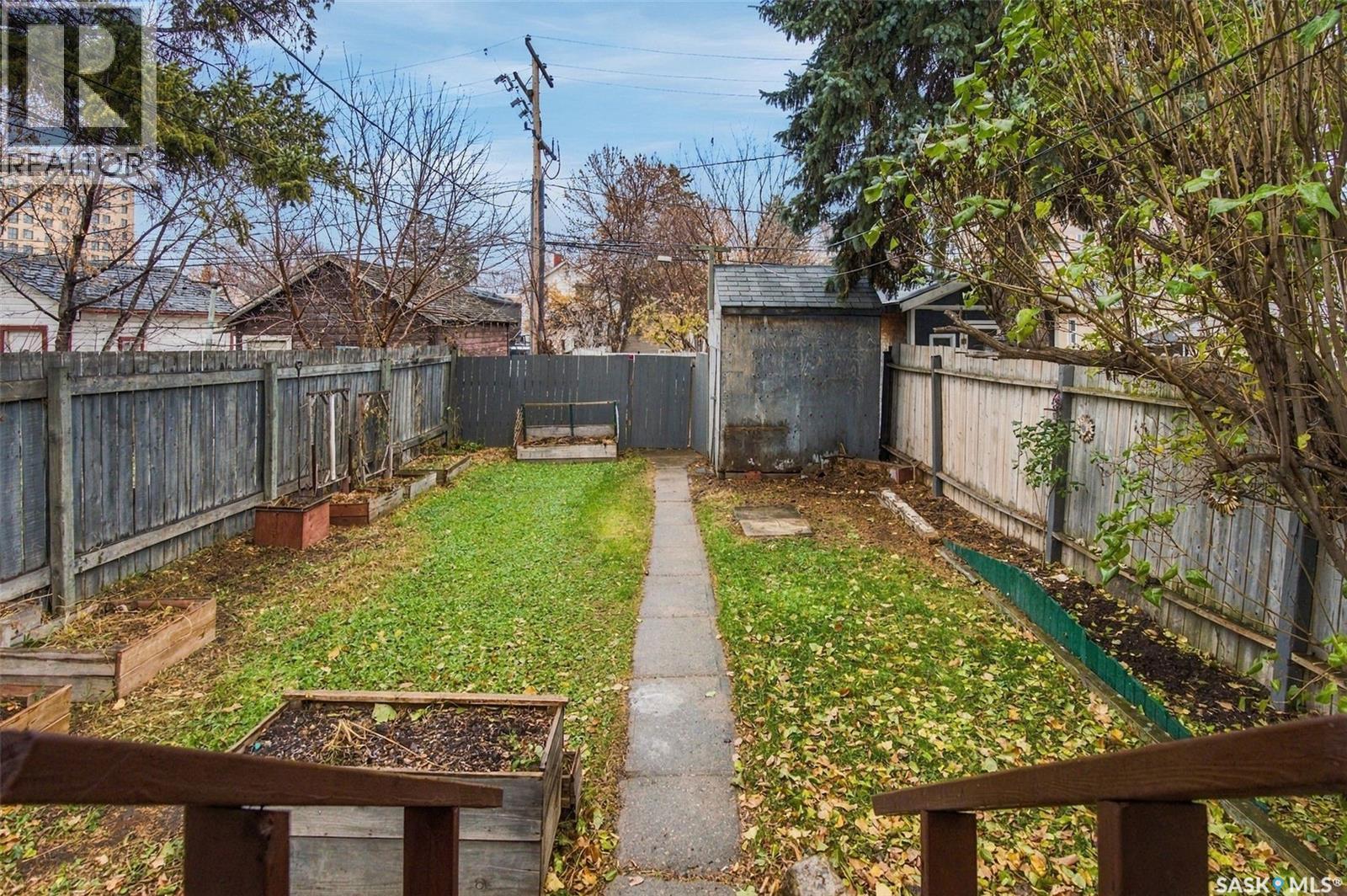 2069 MONTREAL STREET, Regina — photo 30