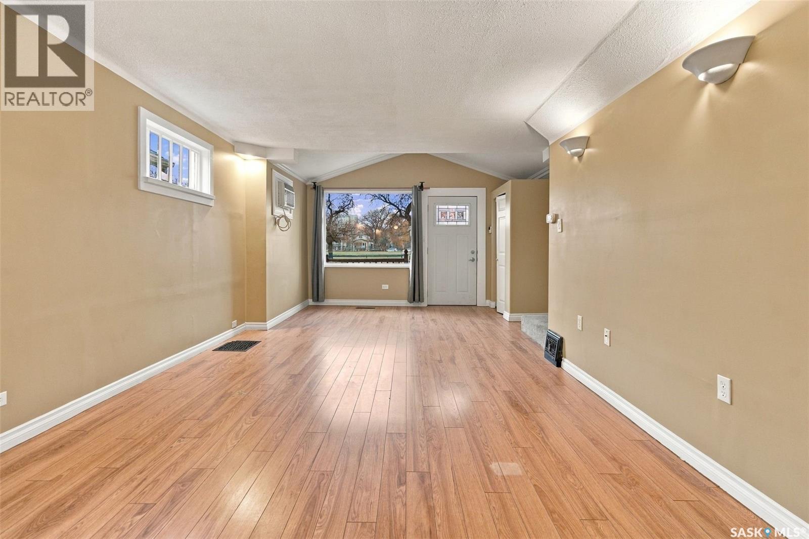 2069 MONTREAL STREET, Regina — photo 4
