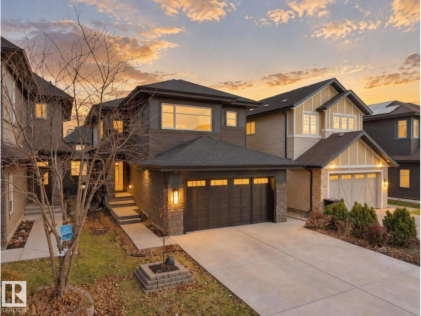 1954 Ainslie LI SW, Edmonton, Alberta, T6W2L9