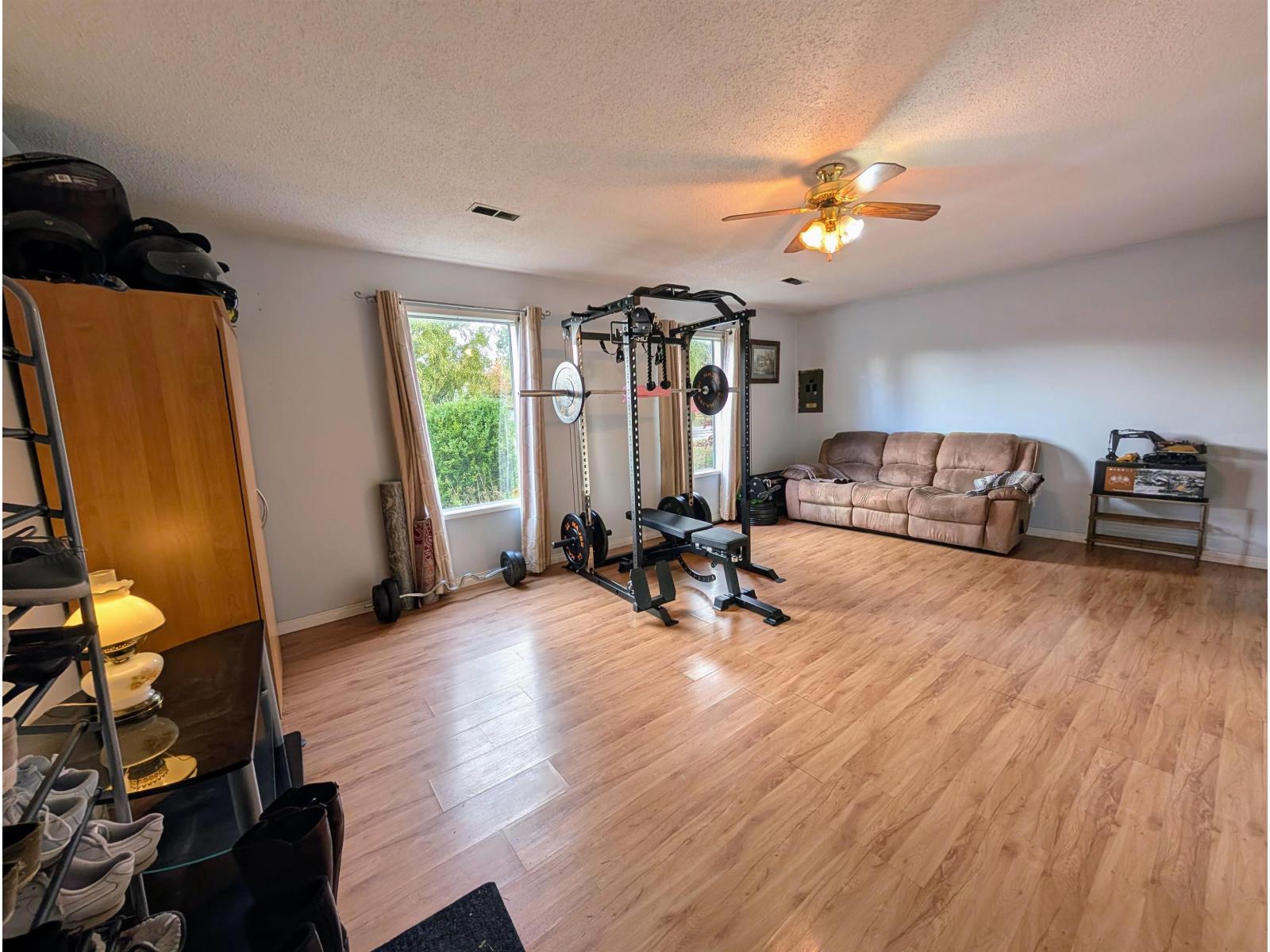 4 Bed, 2 Bath House for Sale in Langley – 27054 28A AVENUE, Langley – MLS# R3179575 - Image 11