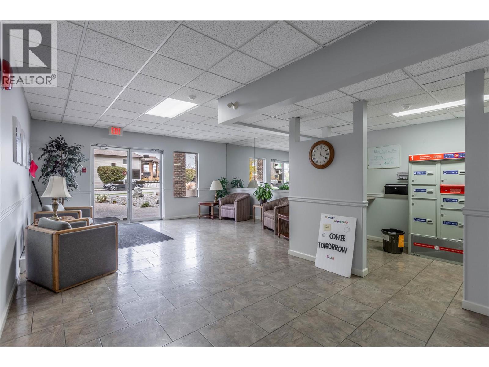 309 255 McIntosh Road, Kelowna