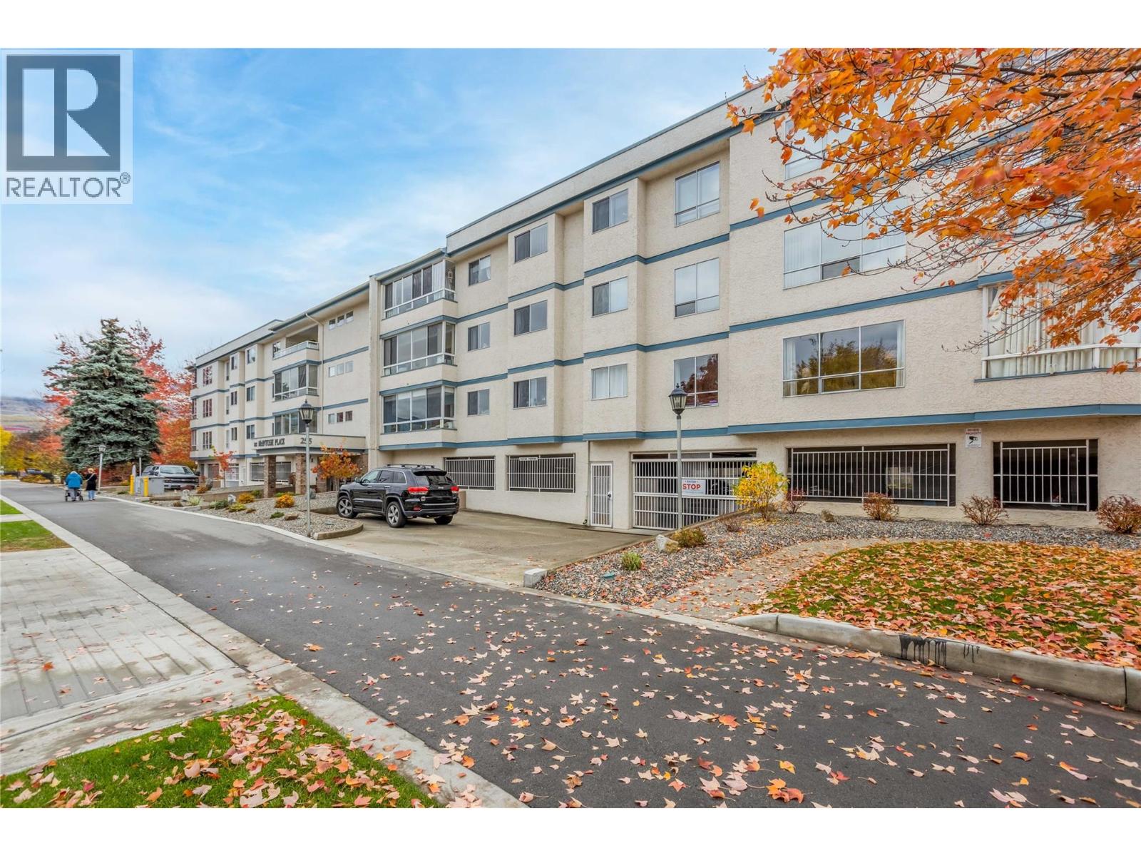 309 255 McIntosh Road, Kelowna