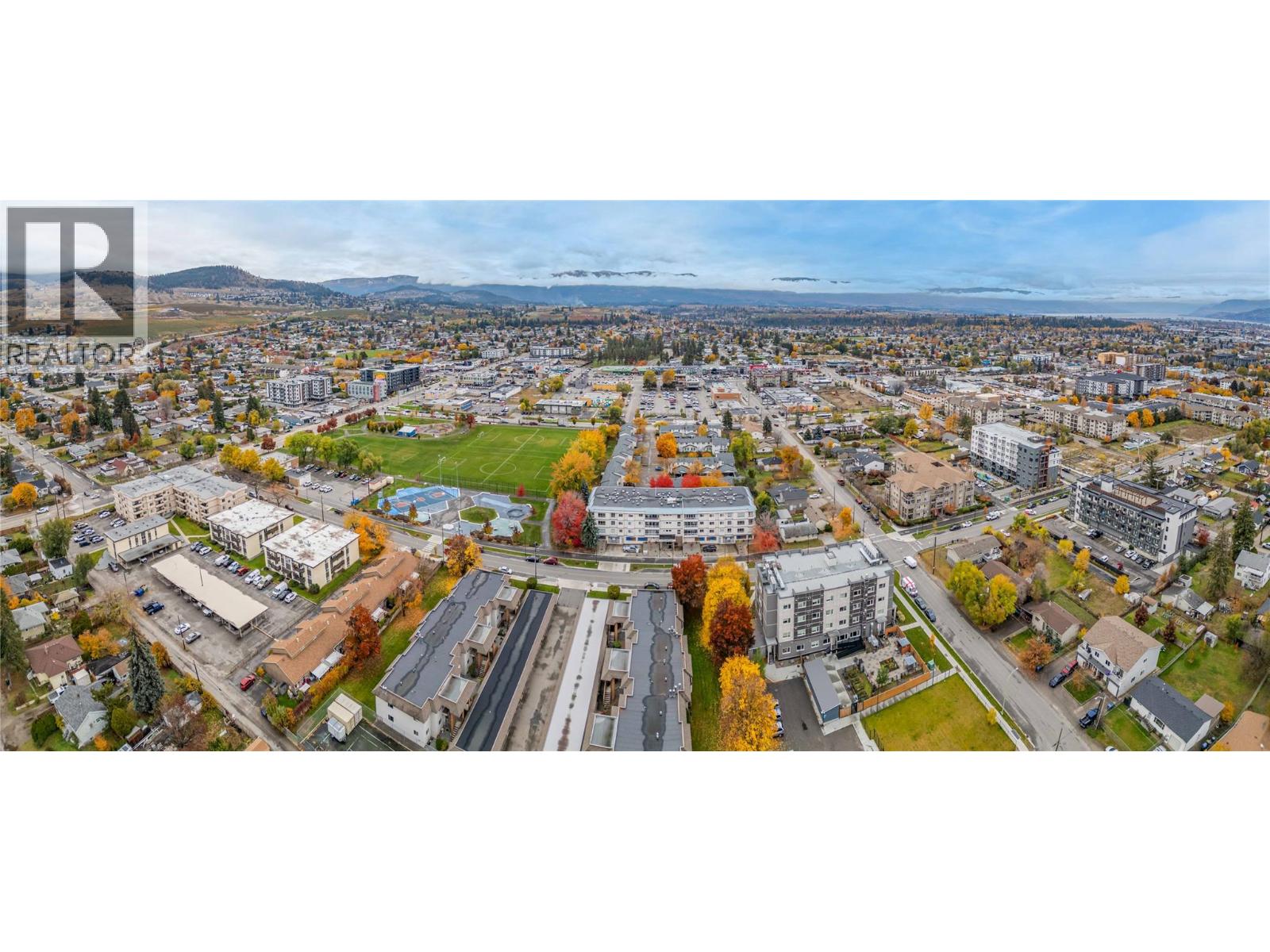 309 255 McIntosh Road, Kelowna