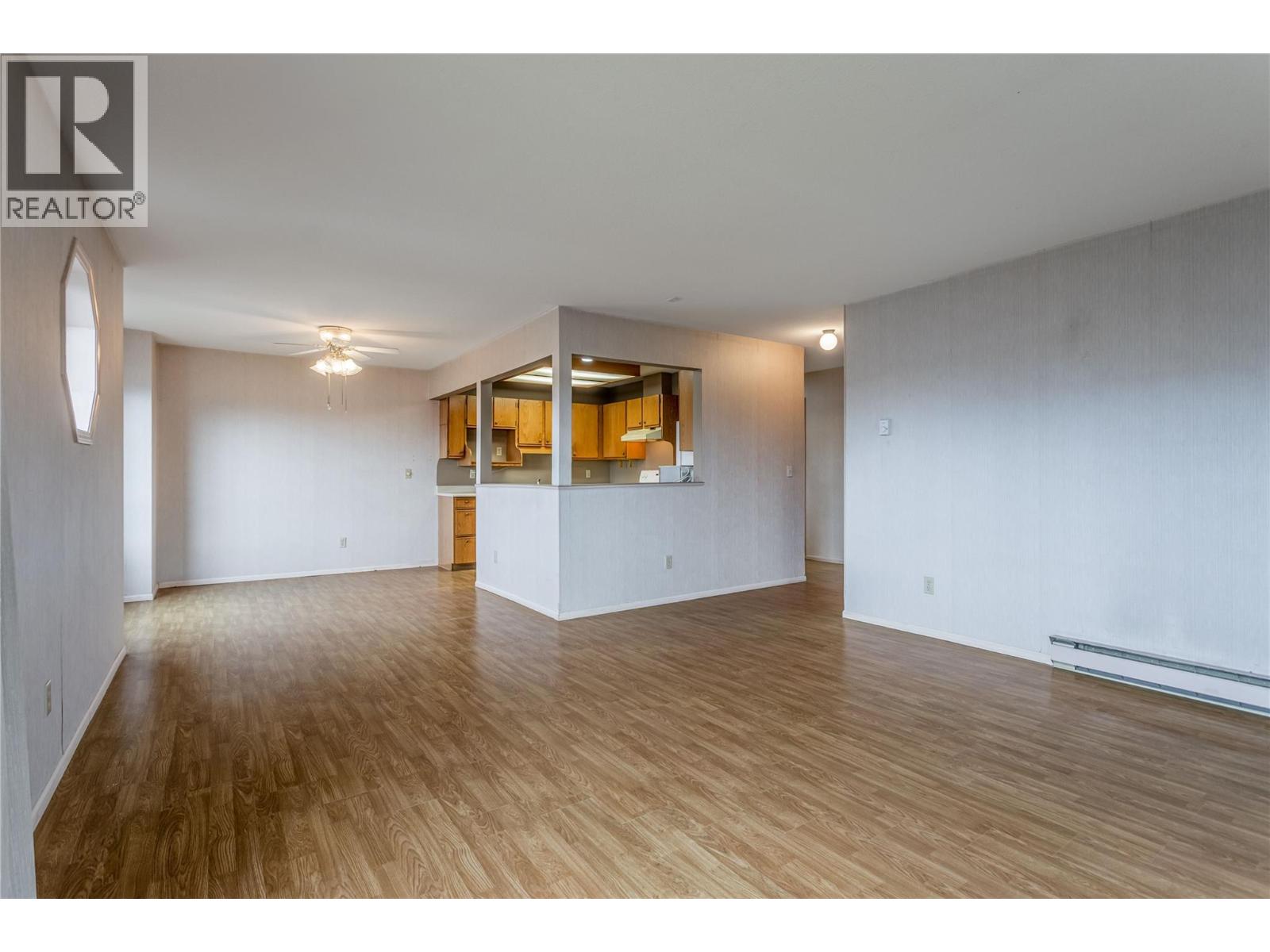 309 255 McIntosh Road, Kelowna