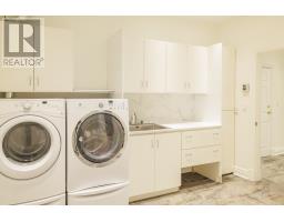Unit 306 - 25 Bonaventure Avenue thumbnail 32