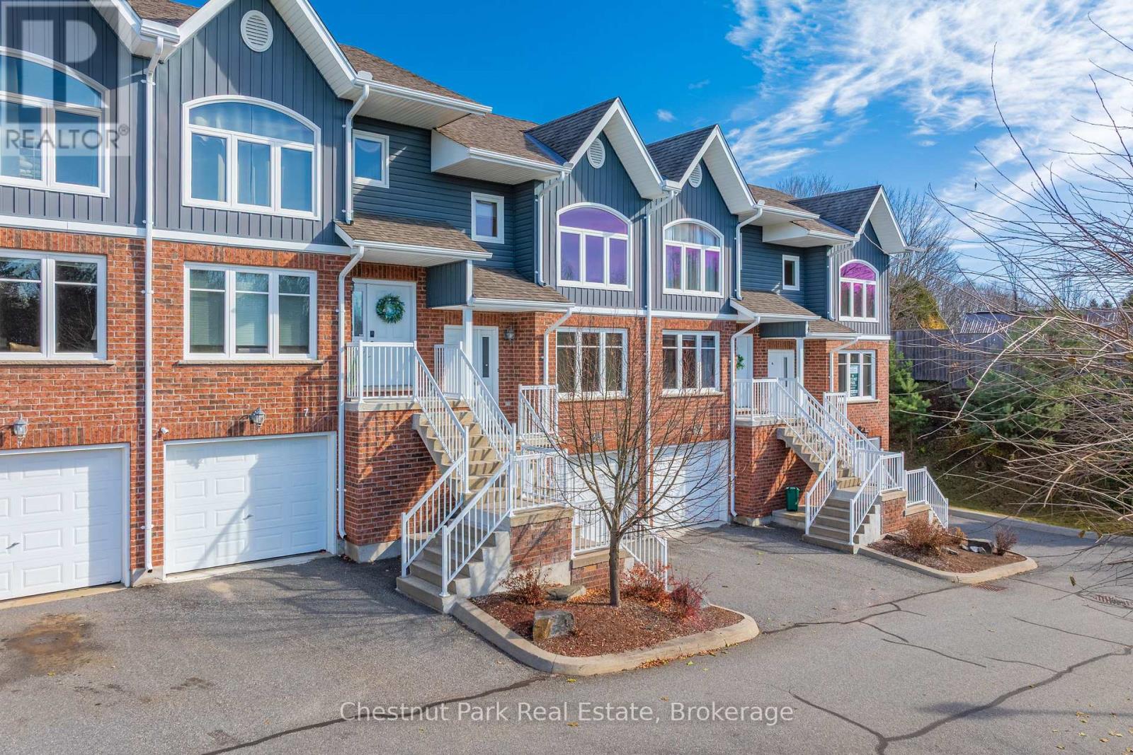 #5 37 SILVER STREET - 1