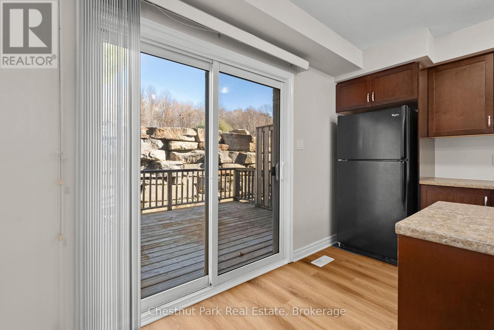 #5 37 SILVER STREET - 15
