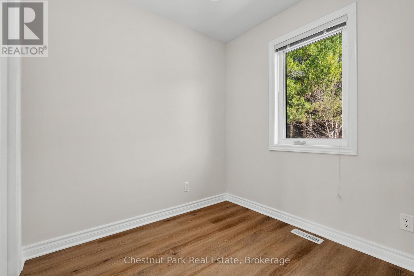 #5 37 SILVER STREET - 25