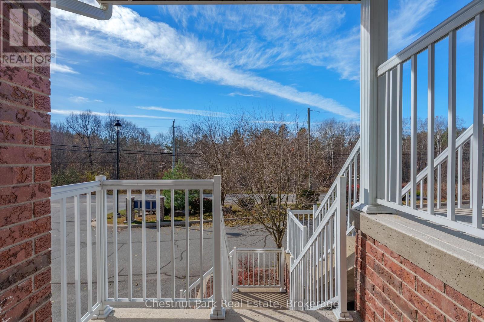 #5 37 SILVER STREET - 37