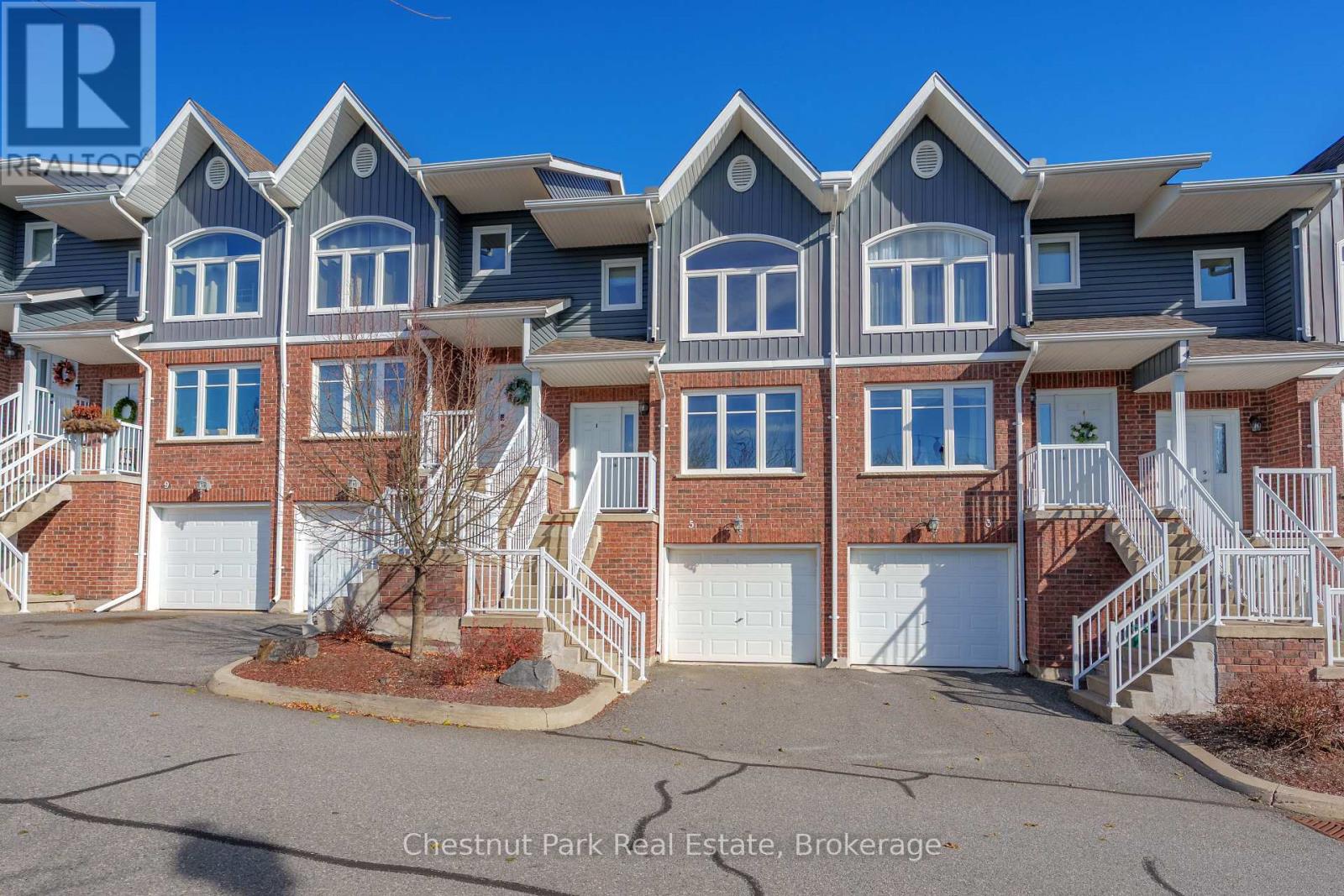#5 37 SILVER STREET - 39