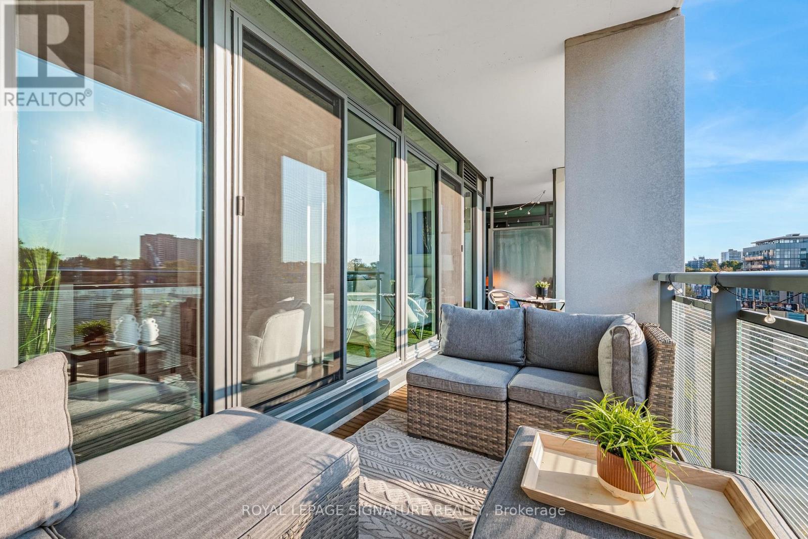 #418 20 MINOWAN MIIKAN LANE - 22
