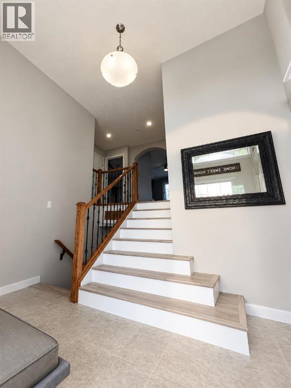 53 Aberdeen Road W, Lethbridge — photo 4