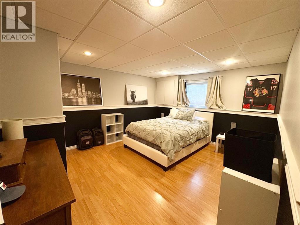 53 Aberdeen Road W, Lethbridge — photo 18