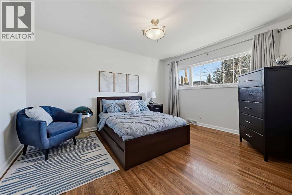 4119 2 Street NW, photo 13 of 50