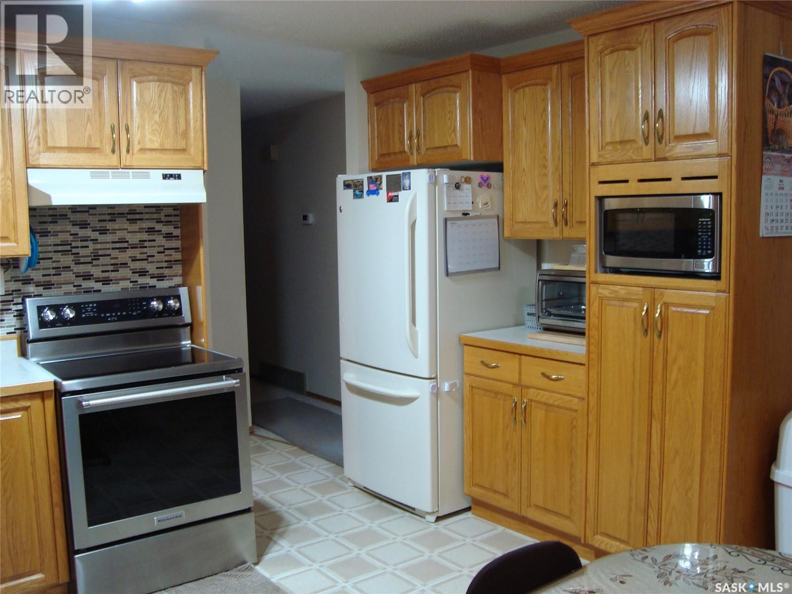 658 1st AVENUE NE, Swift Current — photo 6
