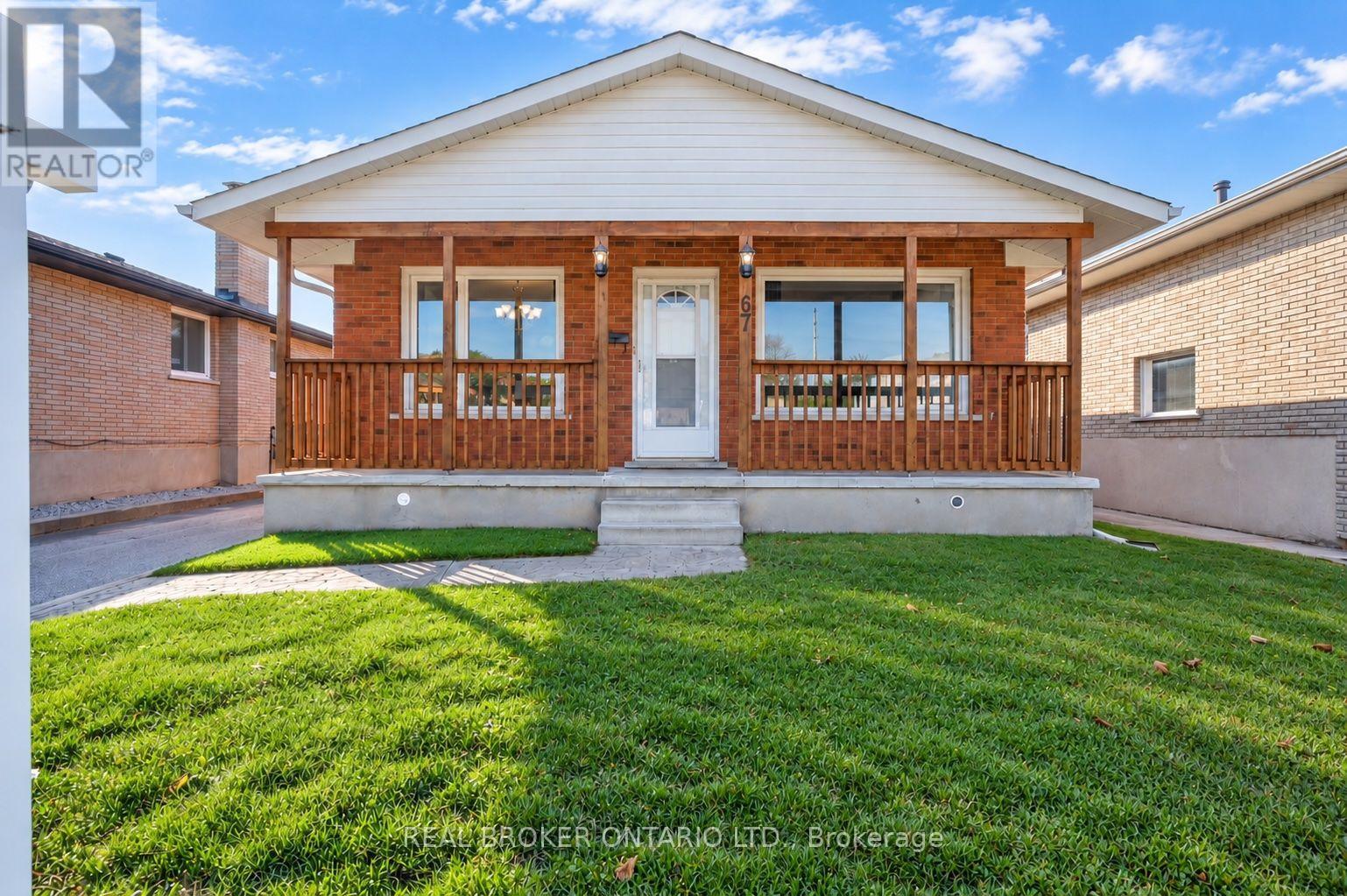 67 Bakersfield Drive, photo 1 of 38