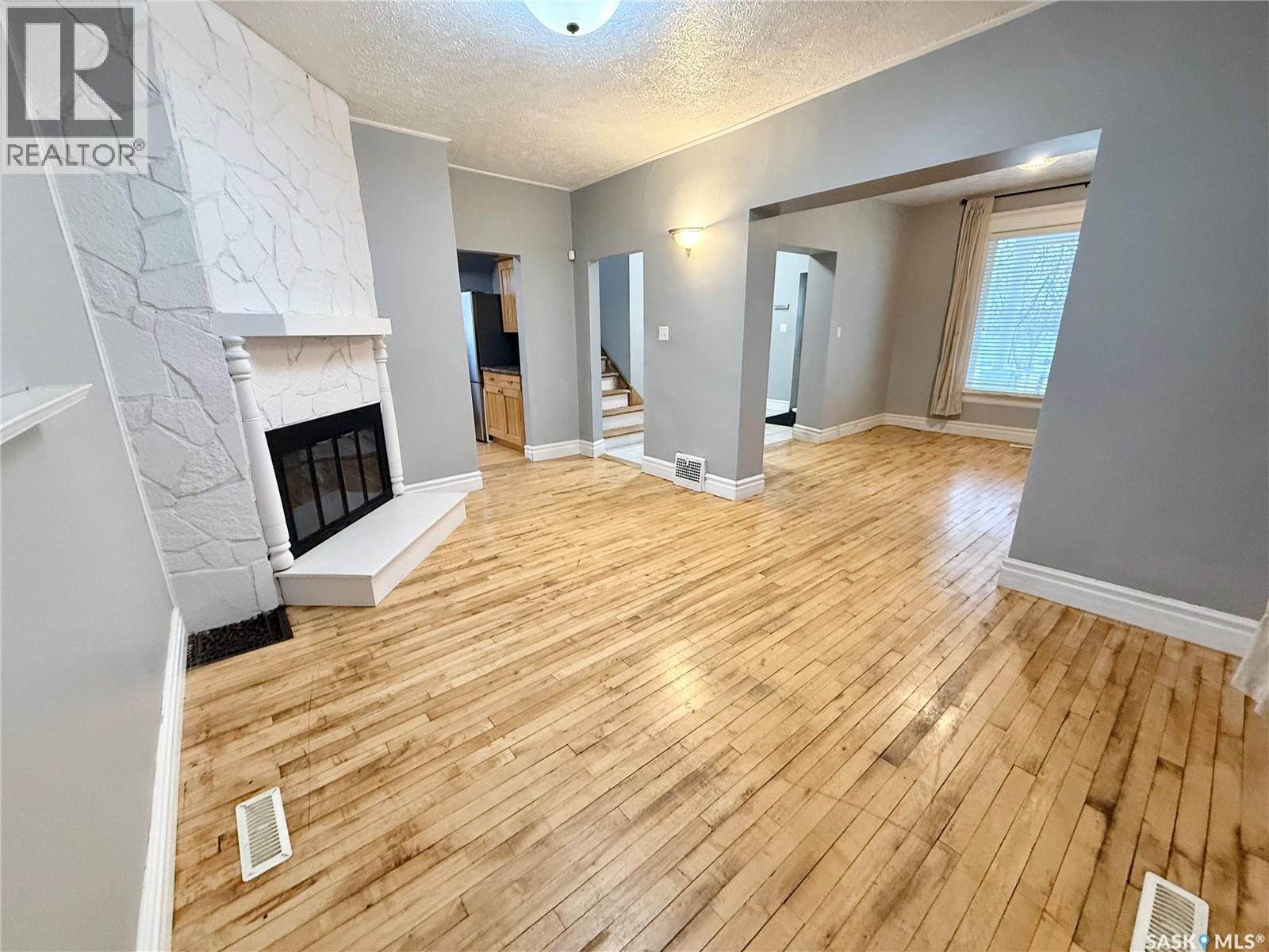 114 2nd AVENUE SE, Weyburn — photo 14