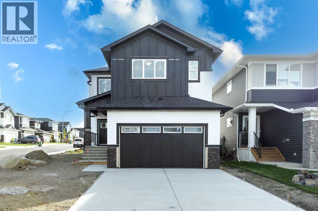 Photo of 456 Rivercrest Road, Cochrane