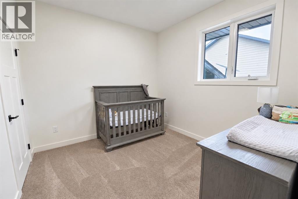 308 10 Avenue W, Barnwell — photo 13