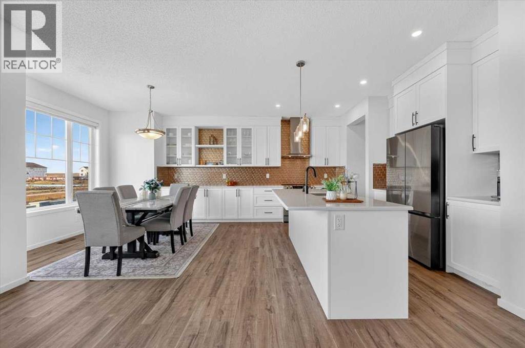 144 Carringham Way NW, Calgary — photo 9