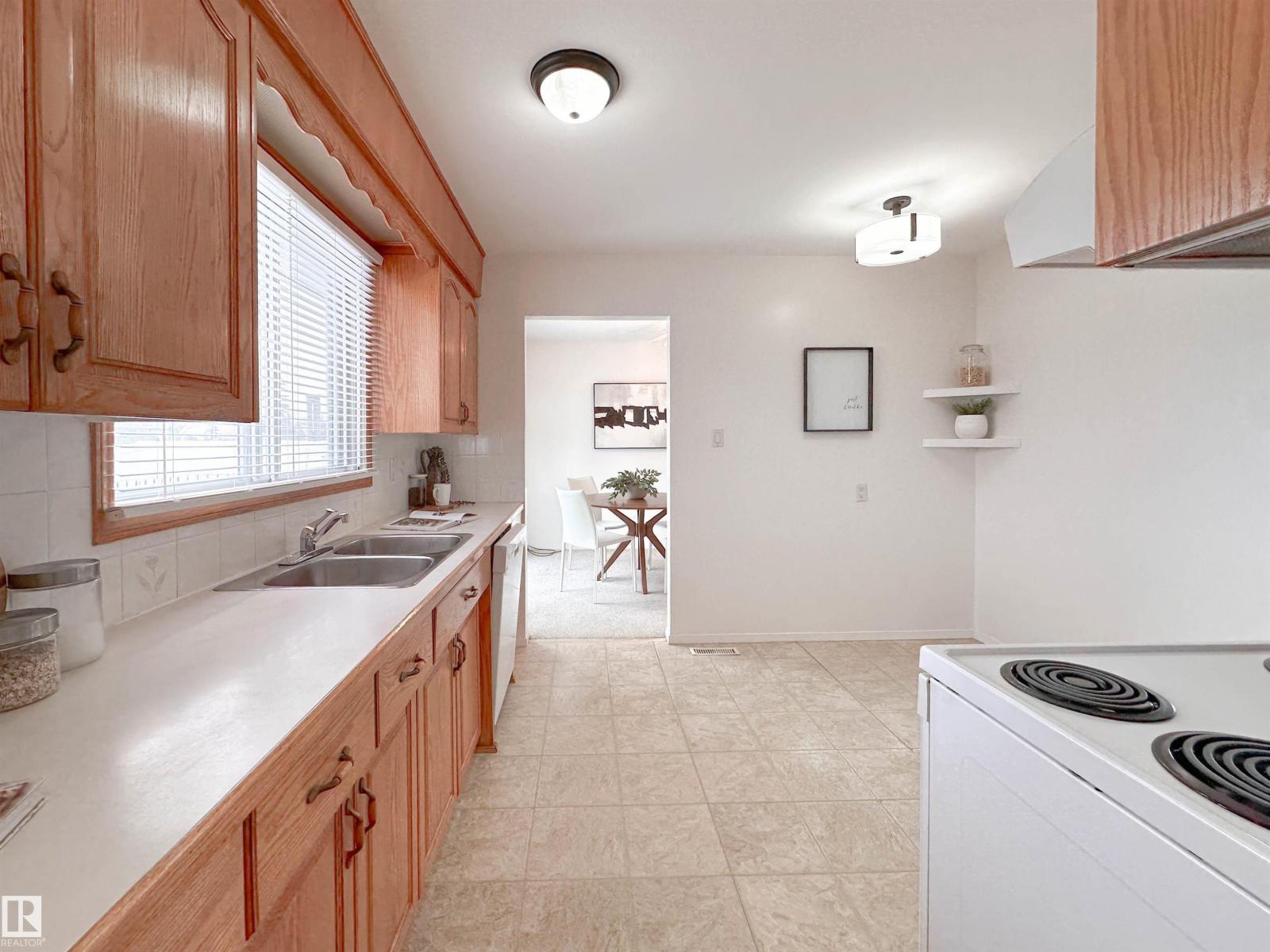 14923 83 ST NW, Edmonton — photo 17