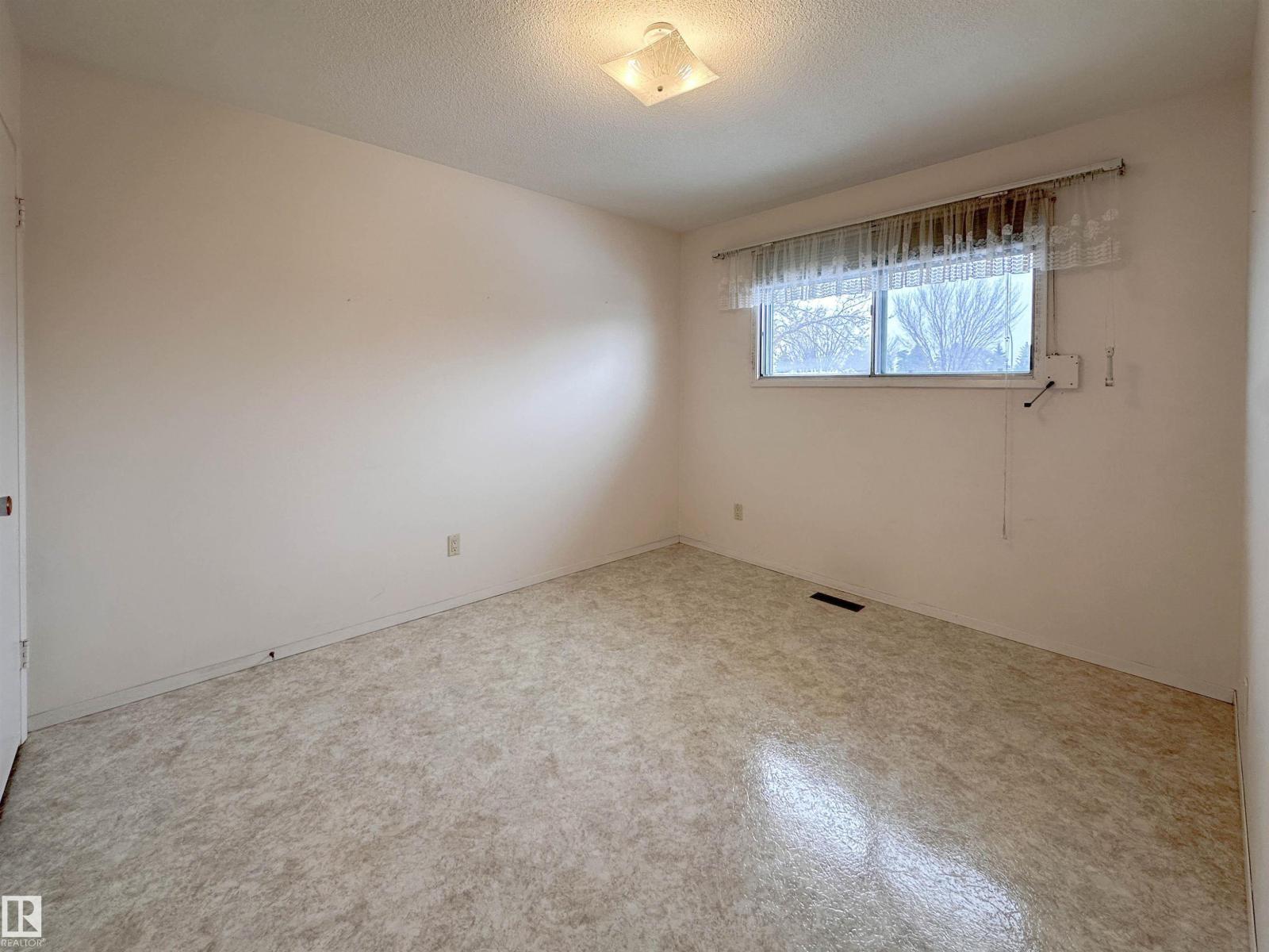 14923 83 ST NW, Edmonton — photo 22