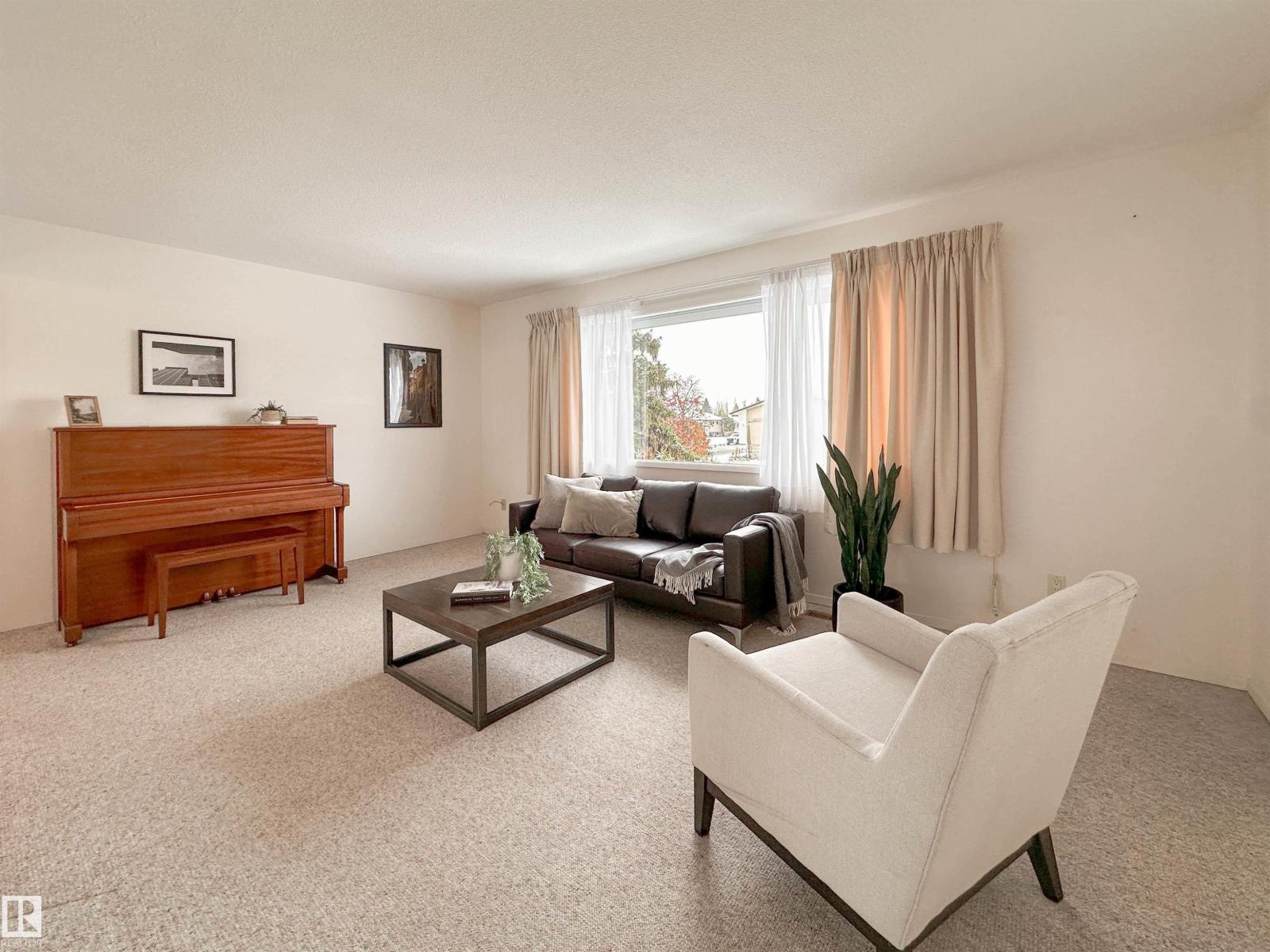 14923 83 ST NW, Edmonton — photo 4