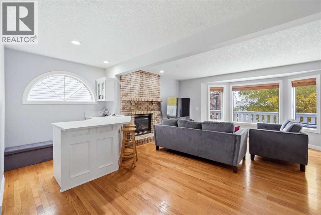 Property photograph 16 for MLS A2353828