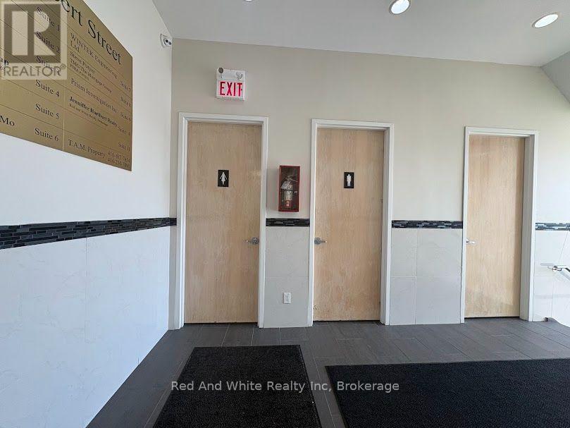 7 - 496 ALBERT STREET — photo 3