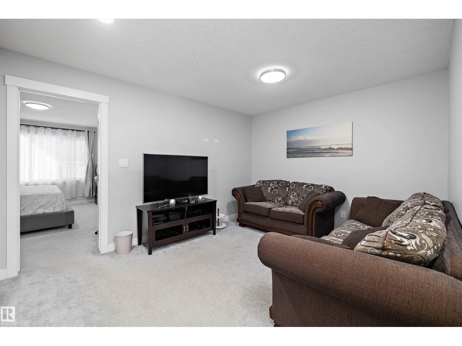 6506 167A AV NW, Edmonton — photo 18